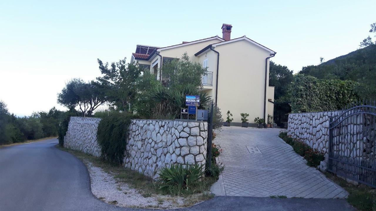 Apartments Ivana Ravni Eksteriør billede